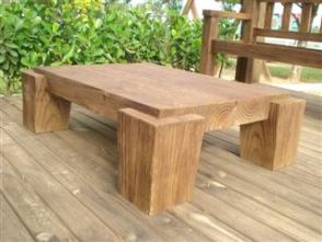 Mesa Rustica